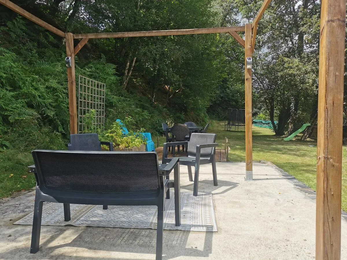 Bed and Breakfast Les Lits De L'Arz Malansac 0*,